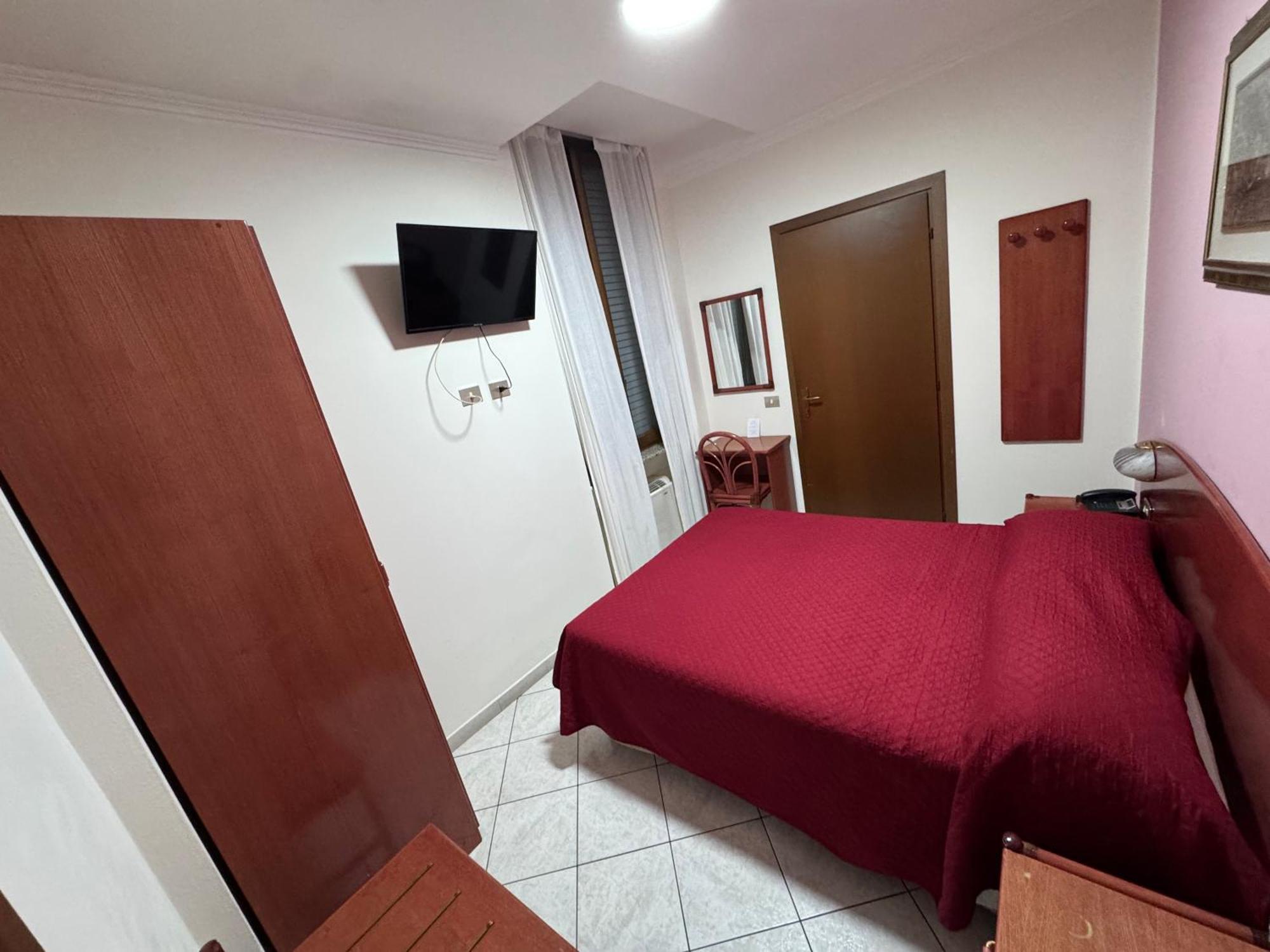 Hotel La Caravella, Milan